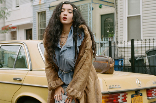 Dounia Shares Visuals For "Royal" press image