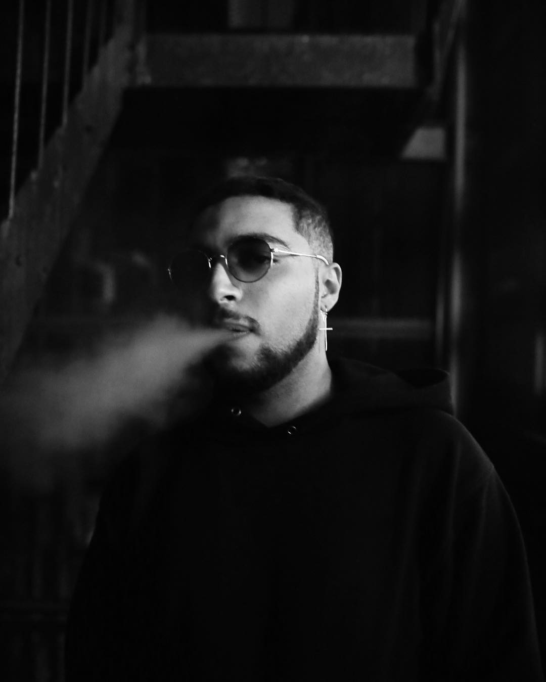 Shaker Proves He's One To Watch On His Captivating New Single "In The Dark" press image
