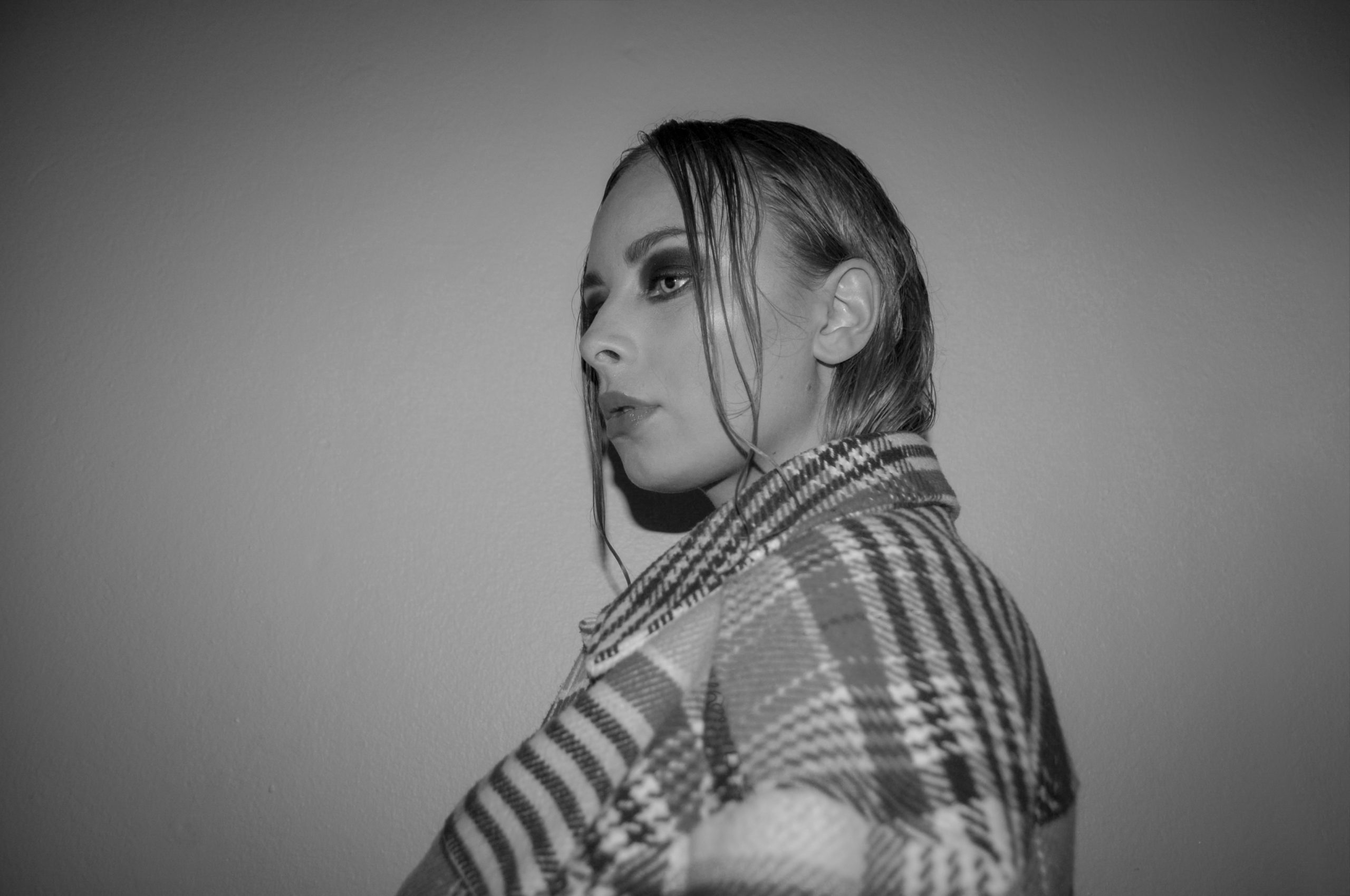 Meet Emerging Swedish Artist Estherlivia press image